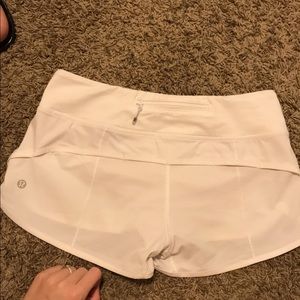 White Lulu lemon shorts size 4